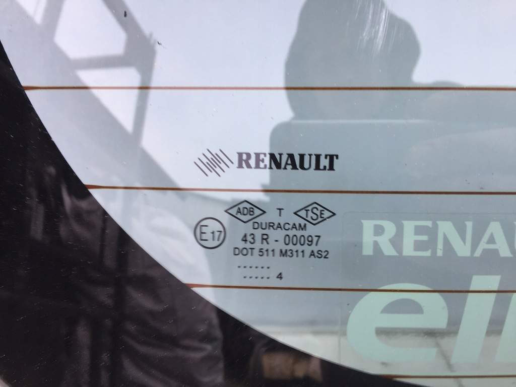 фото №2, Clio iv 4 хэтчбек стекло крышки багажника 14 rok