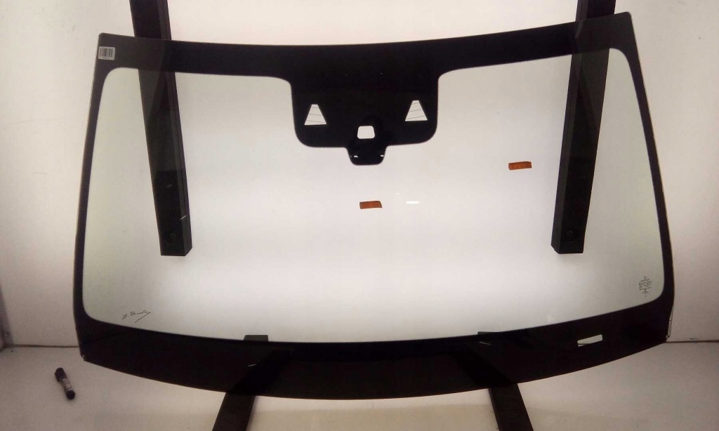 фото №1, Стекло лобовое передняя mercedes glc 5-дверь suv w253 2016- оригинальная