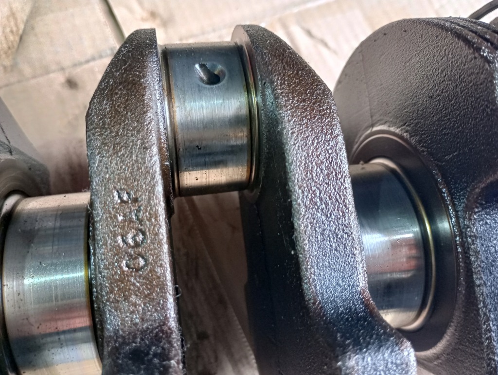 Wał колінчастий vw audi seat skoda 1,9 2,0tdi 2,0b 2,4b 2,5 tdi 038j 038l 06af Доставка