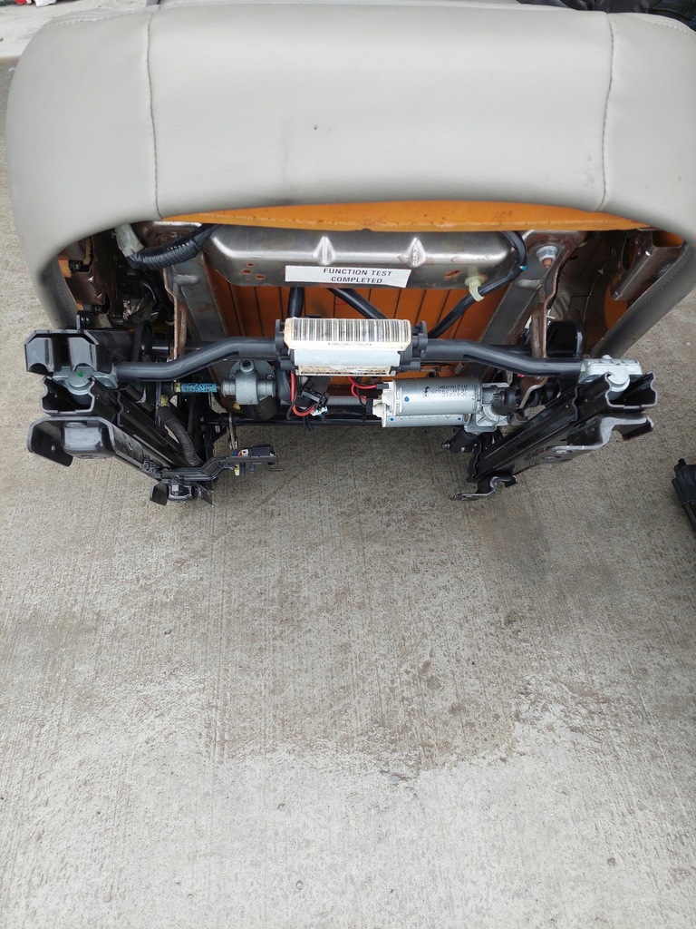 фото №6, Сиденье перед kompletny передний левый правый pas безопасности hummer h2