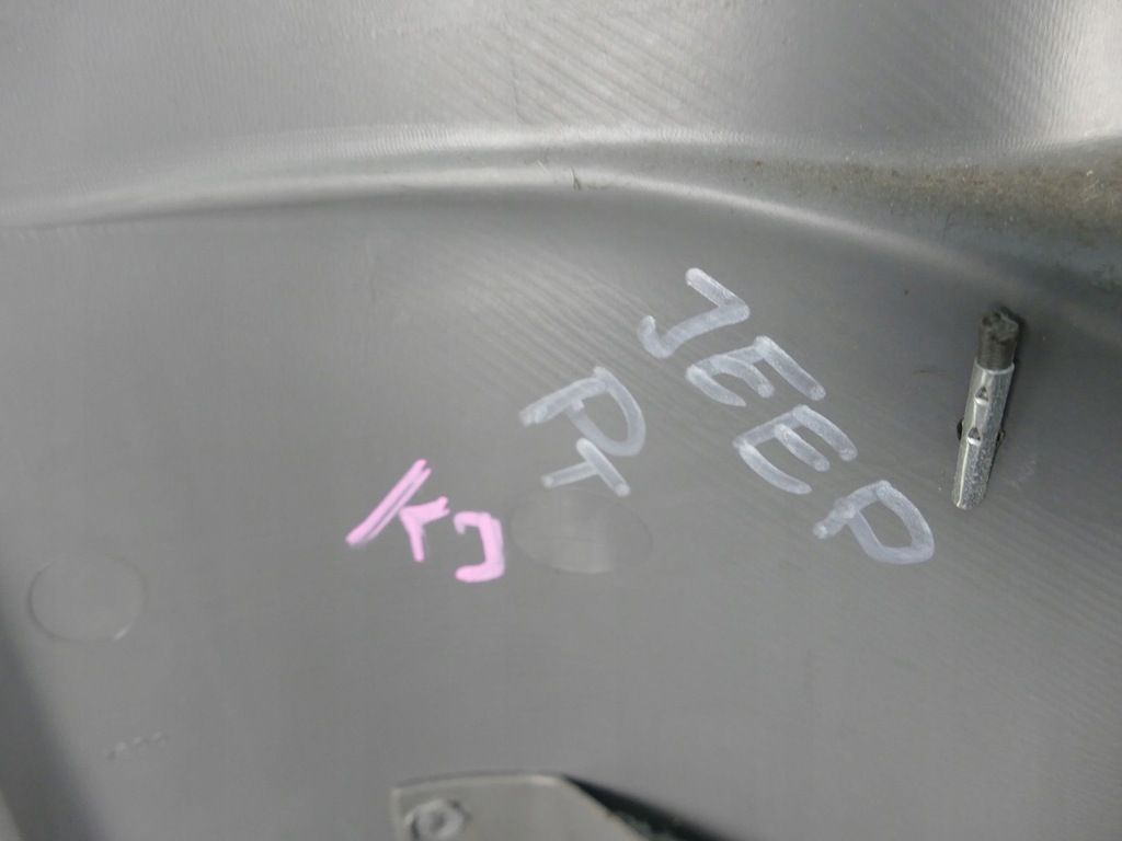 фото №12, Jeep cherokee kj lift обшивка багажника правий