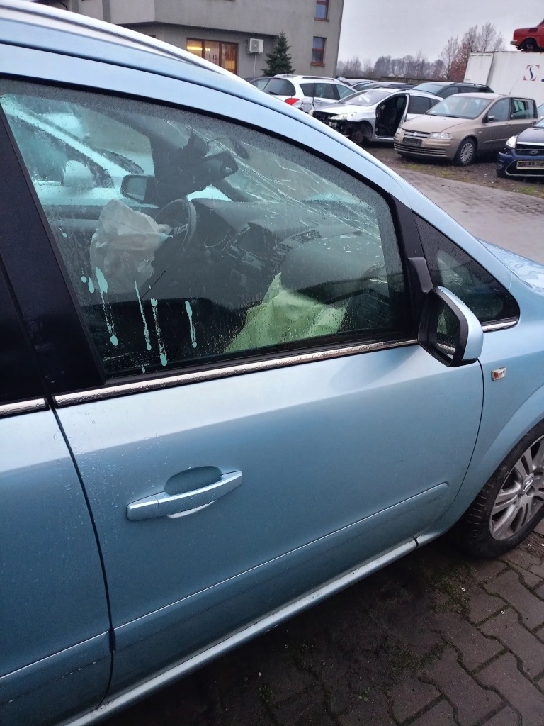 фото №1, Двері перед праве opel zafira b 2008 lift z21y