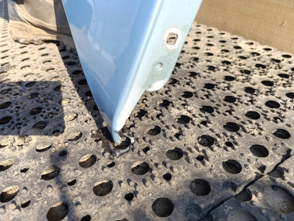 Mercedes clk w209 капот c941 Киев