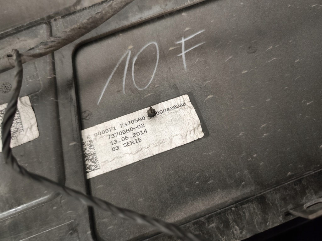 фото №16, Бампер задняя задний kompletny pdc bmw i3