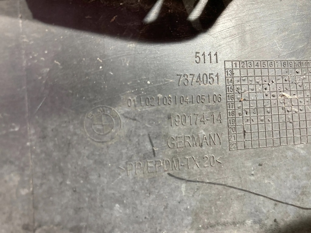 фото №8, Bmw x1 e84 спойлер накладка бампера перед