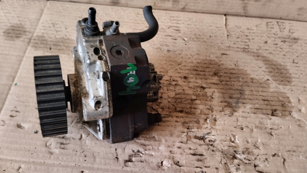 Насос впрыскная топлива opel astra h meriva a 1.7 cdti 0445010086 Доставка