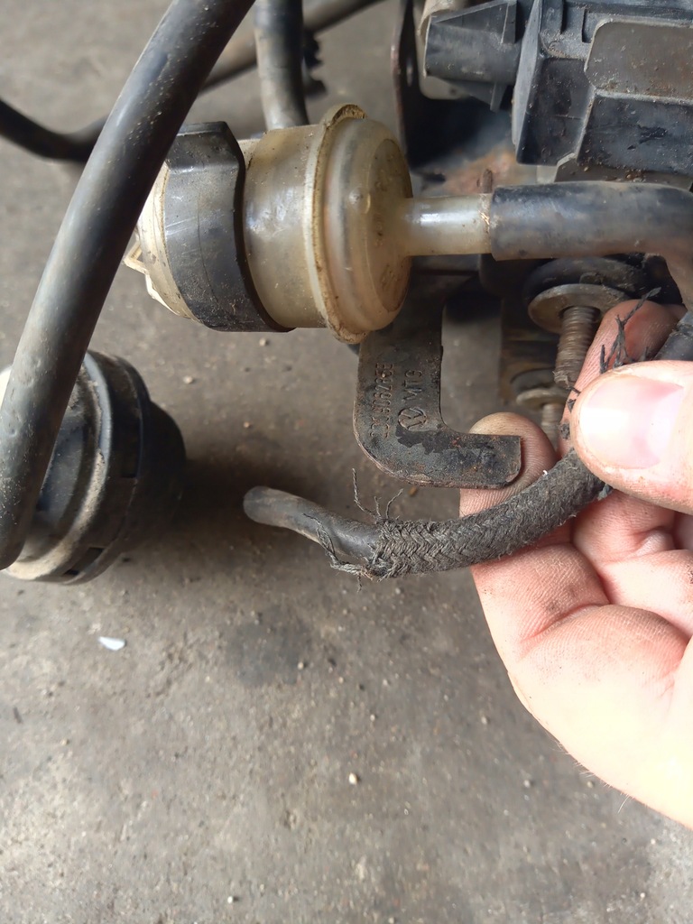 фото №10, 702129965 046905291a 1h0906627 клапан вакуумa volkswagen