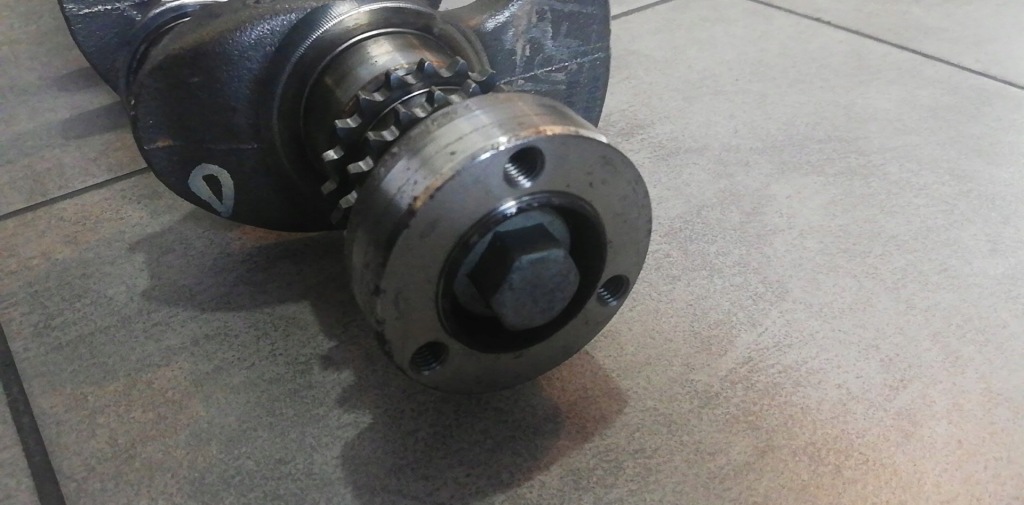 Купити Wał колінчастий peugeot 207 208 308 1.4 vti