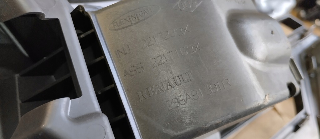 фото №12, Решітка радіатора решітка радіатора роз'єм заряджання renault kangoo iv 23r 623107908r