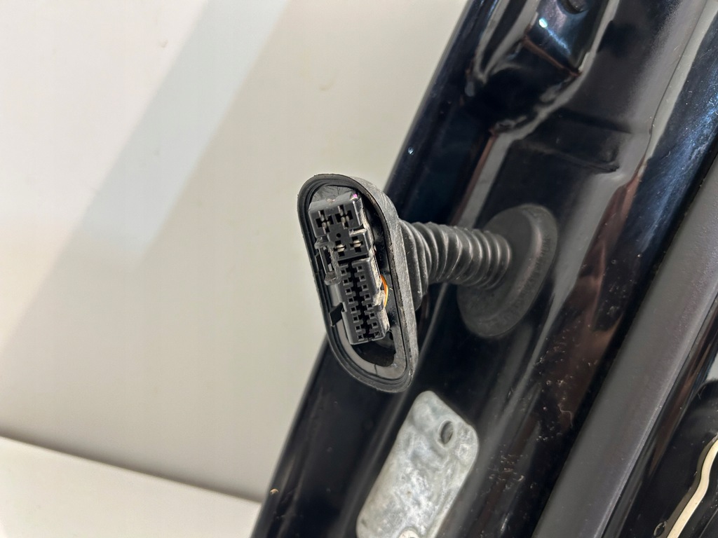 фото №9, Audi a4 b7 дверь перед правое