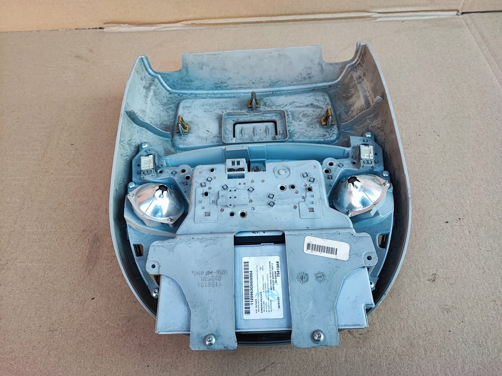 фото №9, Chrysler grand voyager iv лампа потолочный