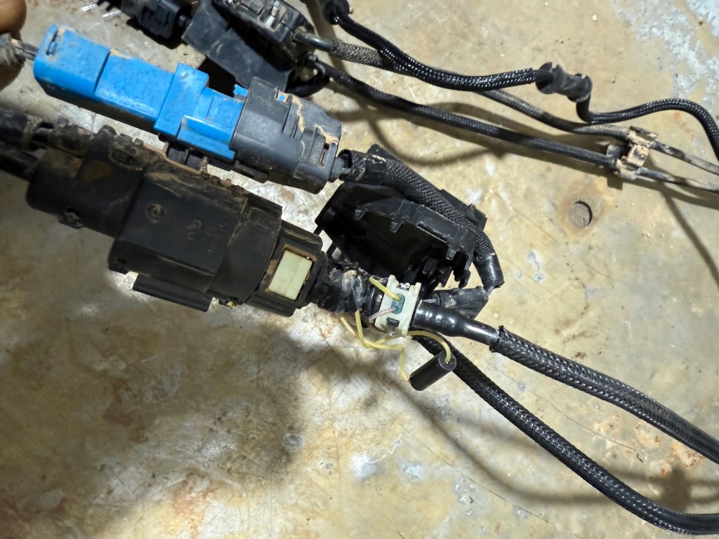 Renault express 1.5 bluedci bdci труба патрубок шланг adblue трубка Доставка