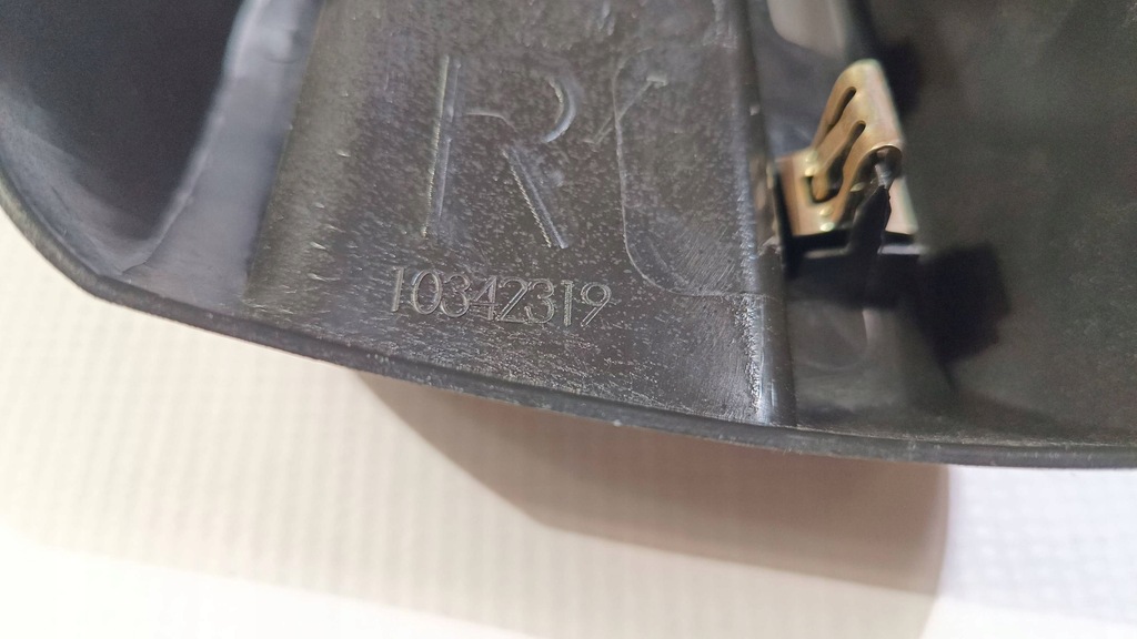 фото №6, Защита боковая правая накладка боковая багажника chevrolet corvette c6 2005-