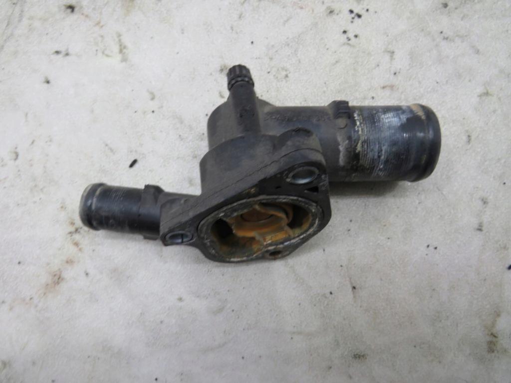 фото №2, Корпус термостата clio iv 4 1.2 16v