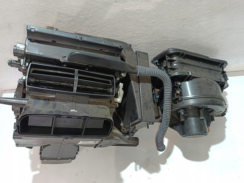 фото №5, Skoda fabia ii roomster polo v ibiza iv отопитель