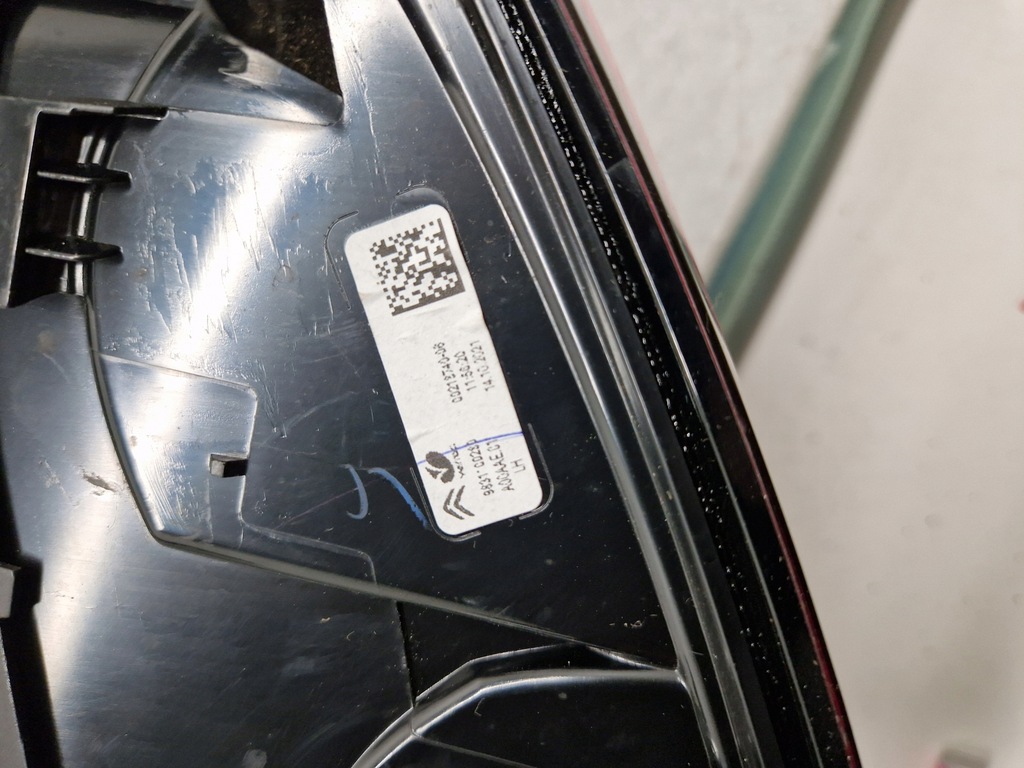 фото №8, Citroen c4 iii 20- лампа задняя левая w крыло europa