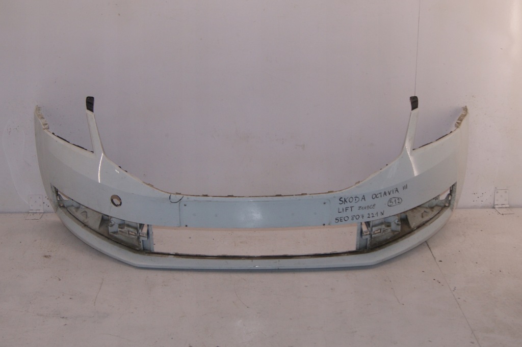 Skoda octavia3 iii lift 15- бампер передний перед Недорого