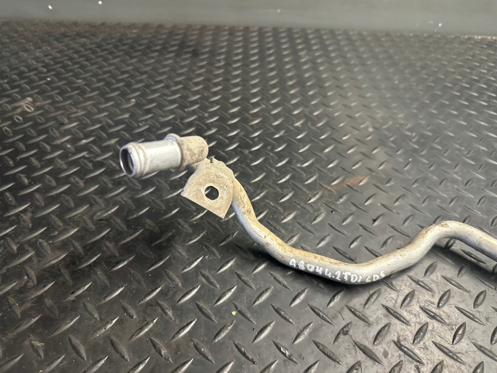 фото №4, Шланг води audi a8 d4 4.2 tdi cds 4h0121485s