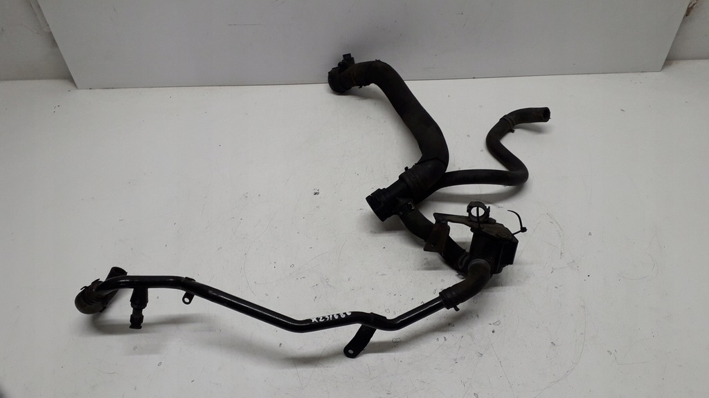 фото №1, Seat exeo 2.0tdi шланг помпа wody 3r0121093