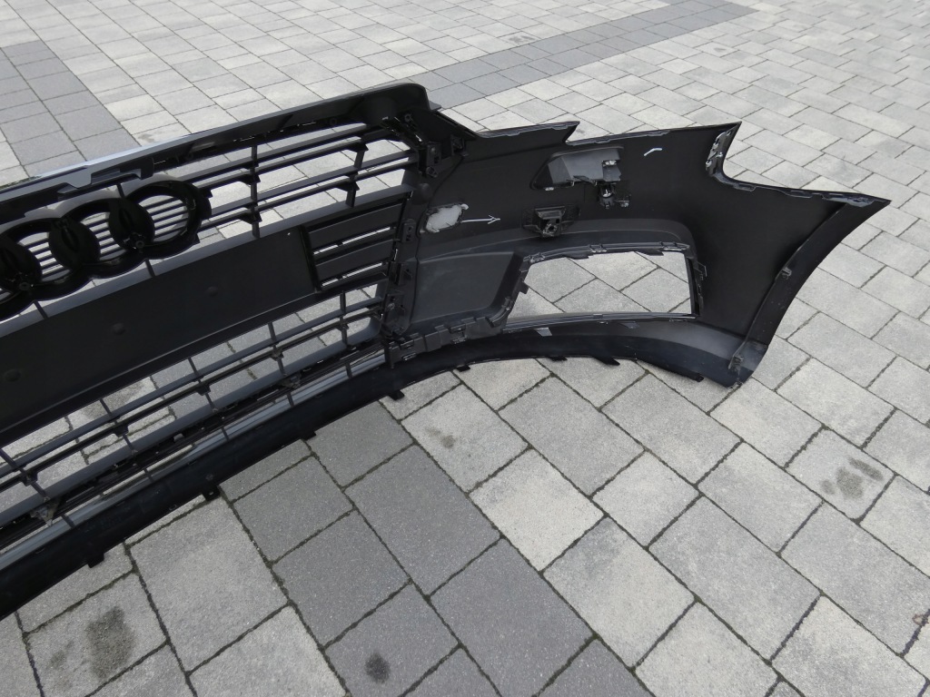 Бампер, решётка , решётка радиатора, решётки audi a-3 8v рестайлинг  хэтчбек Недорого