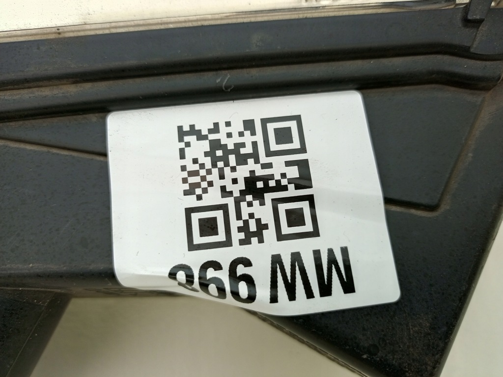 Tesla model 3 рестайлінг  y 2020- протитуманна фара led drl лівий перед передній 1507932-00-c Недорого