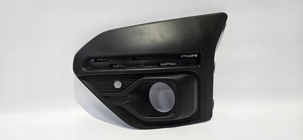 фото №1, Решітка бампера ліва dacia sandero iii stepway 20-