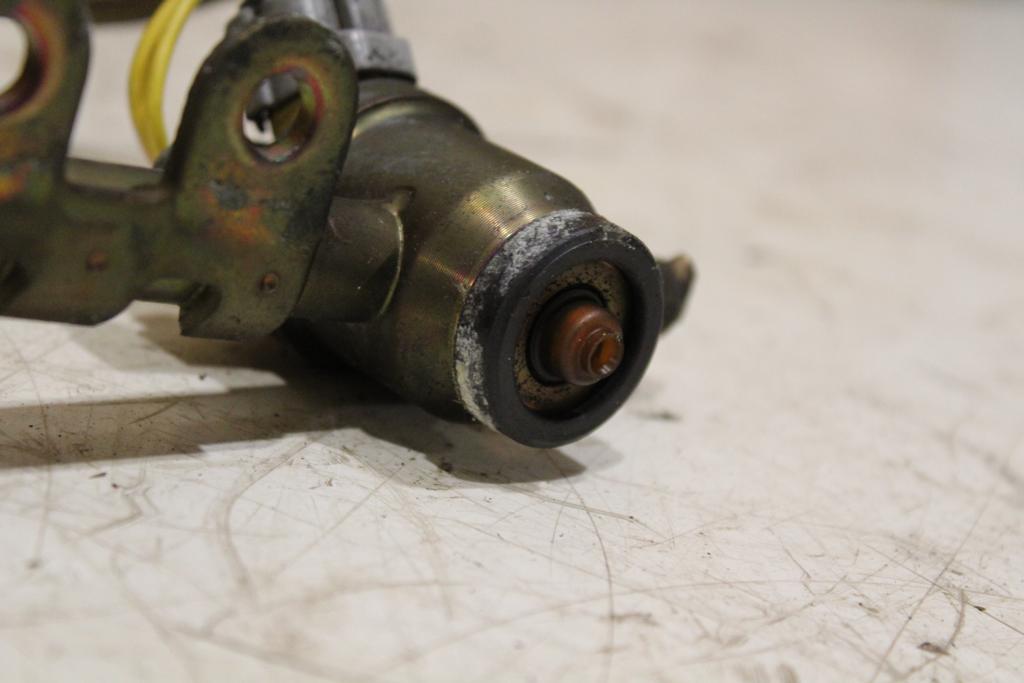 фото №8, Форсунки subaru forester i sf 2.0t 17522aa572 17523aa452