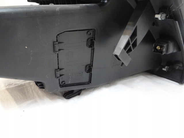 фото №5, Peugeot 208 бардачок пасажира консолі 9673811277