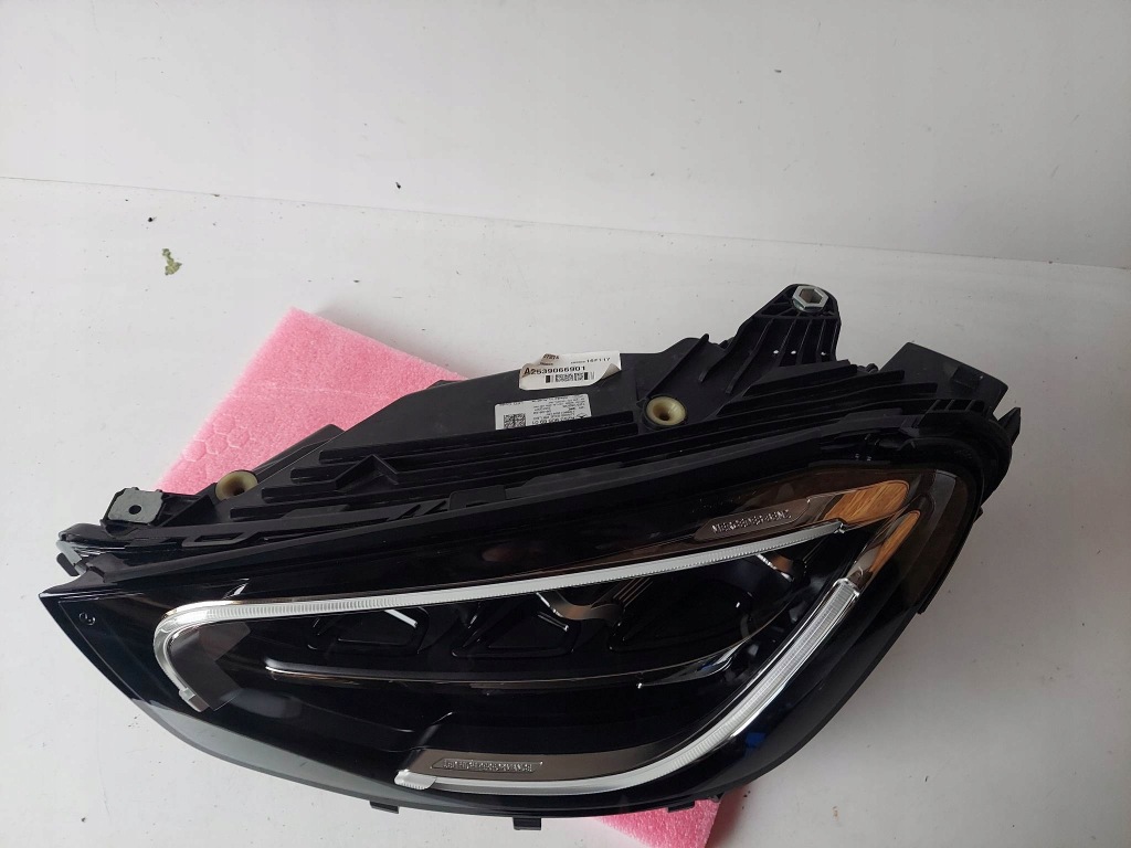 Mercedes glc w253 рестайлинг  фара левая перед full led Киев