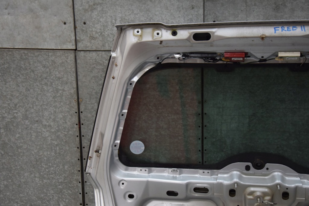 фото №15, Land rover freelander ii крышка багажника стекло комплект