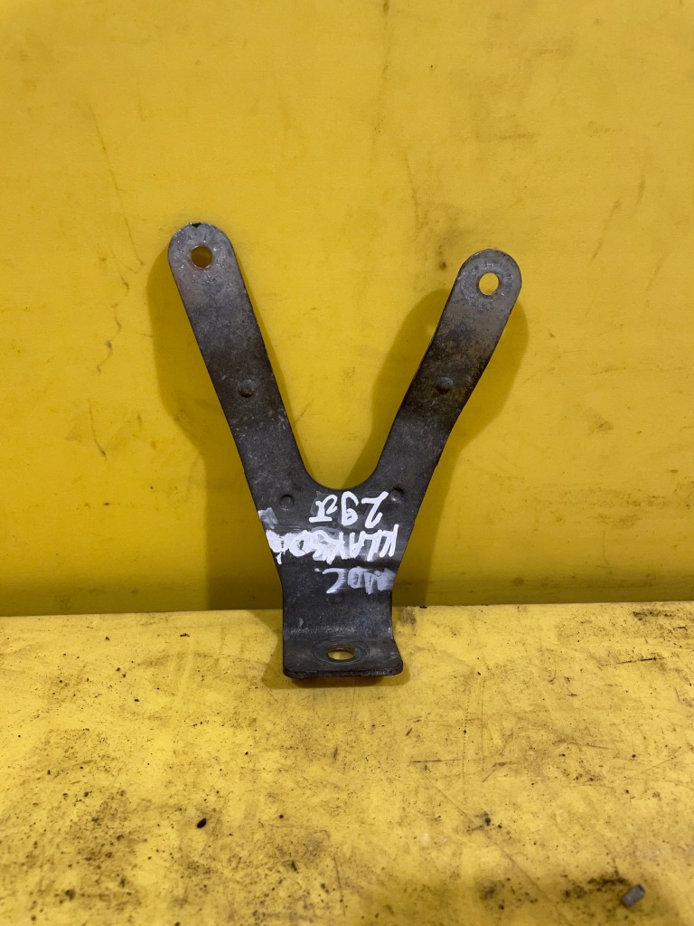 фото №3, Alfa romeo giulietta кронштейн сигнал