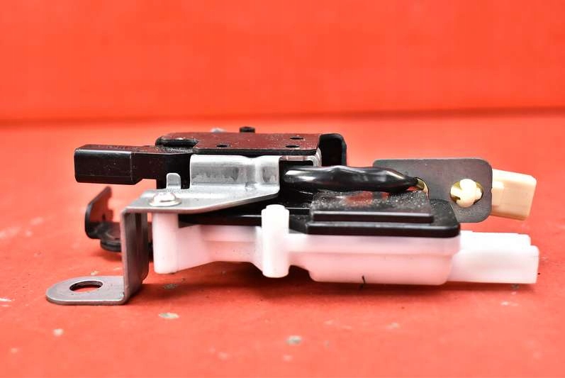 фото №5, Замок кришки задня багажника mazda mx5 mx-5 4 iv nd 15-23