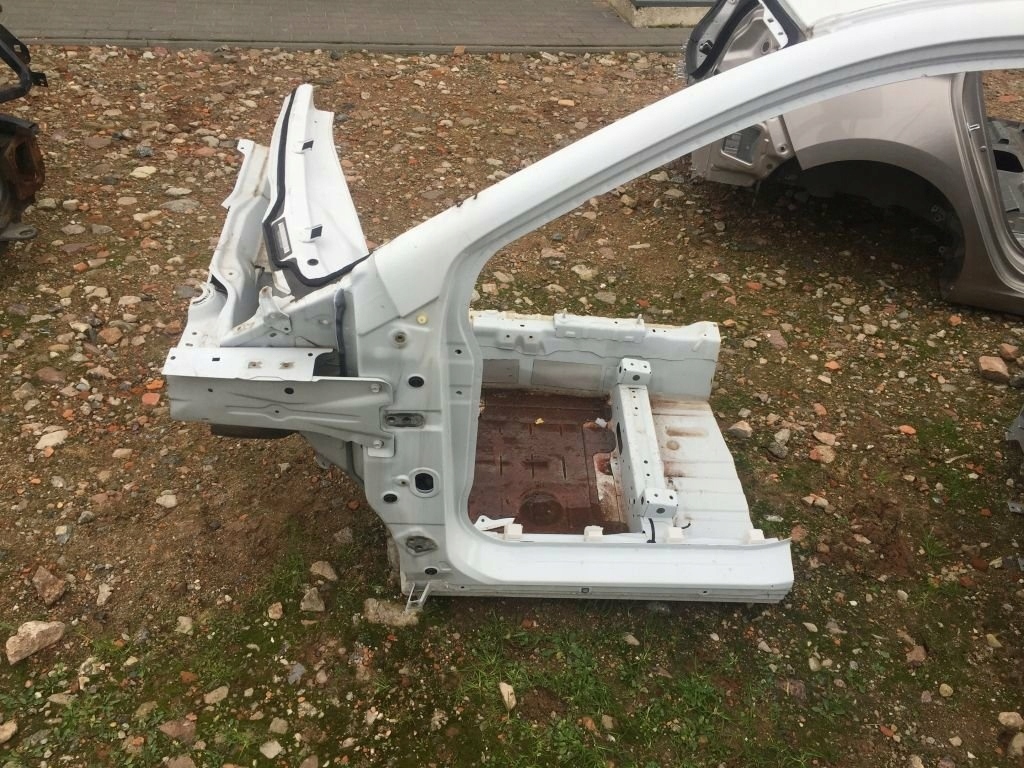 фото №1, Suzuki sx4 s-cross 2015 четверть перед левая