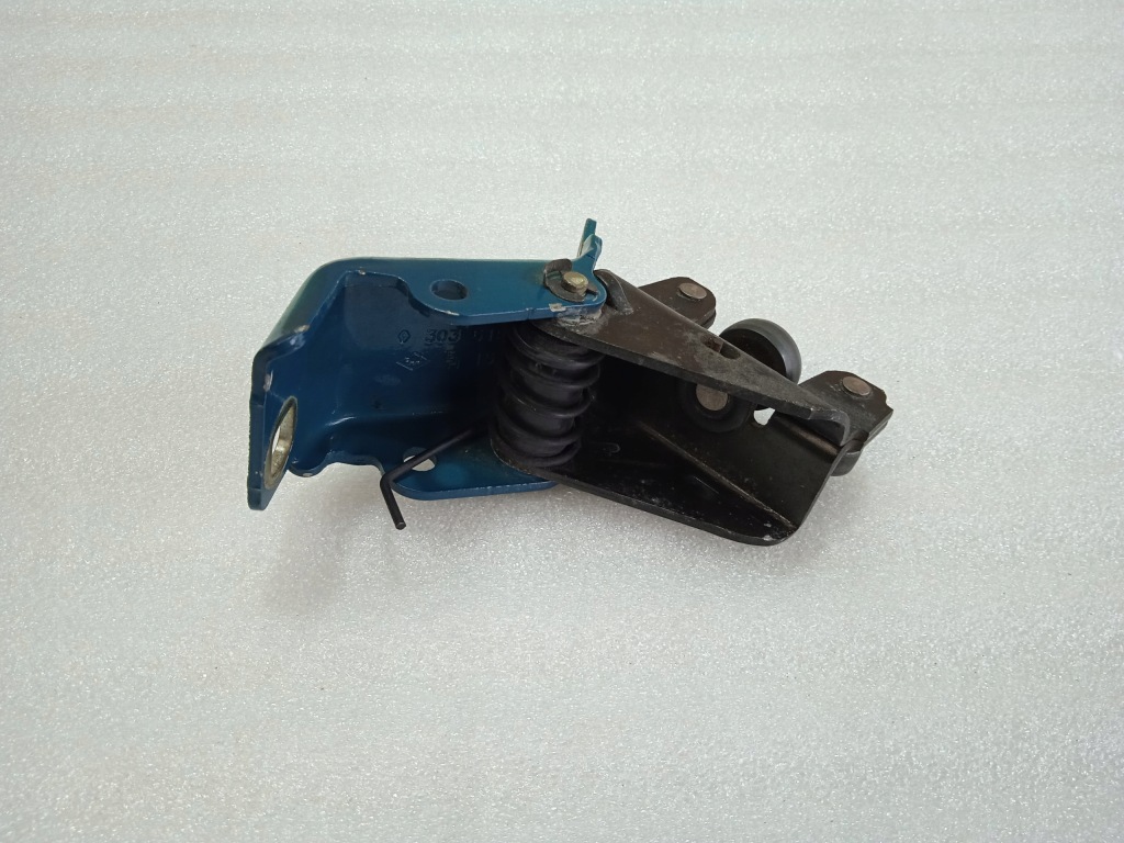 Купити Renault kangoo i 98- ролик двері середня права 308222