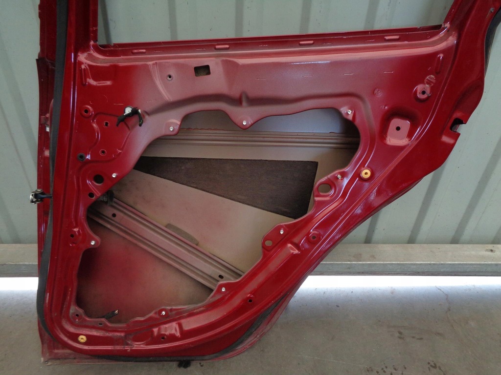 фото №12, Дверь alfa romeo giulietta 2010- правое задние 106/b