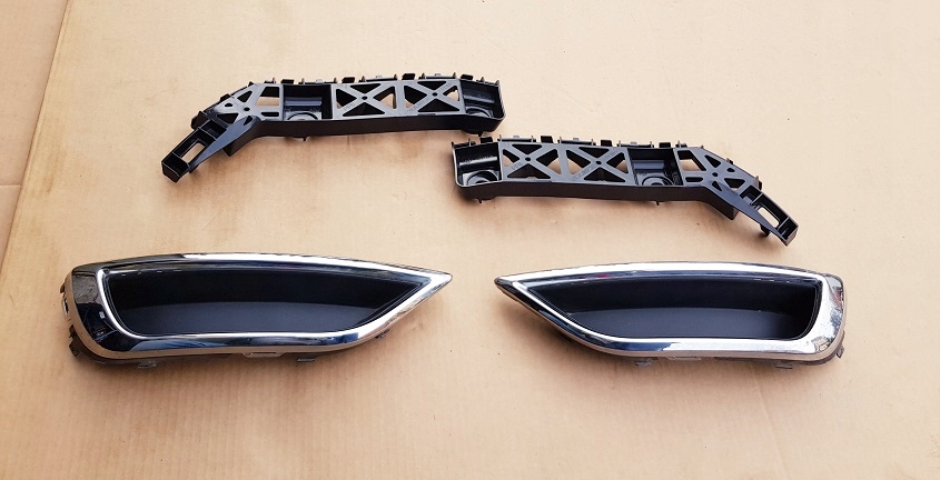 фото №1, Vw t-roc заглушка бампера задня ліва 2ga807233 europa ідеальний стан оригінал