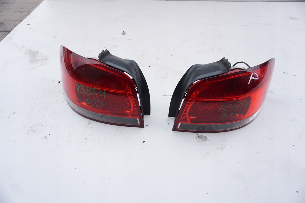 фото №1, Лампа правый задняя audi a3 8p 8p1 3d