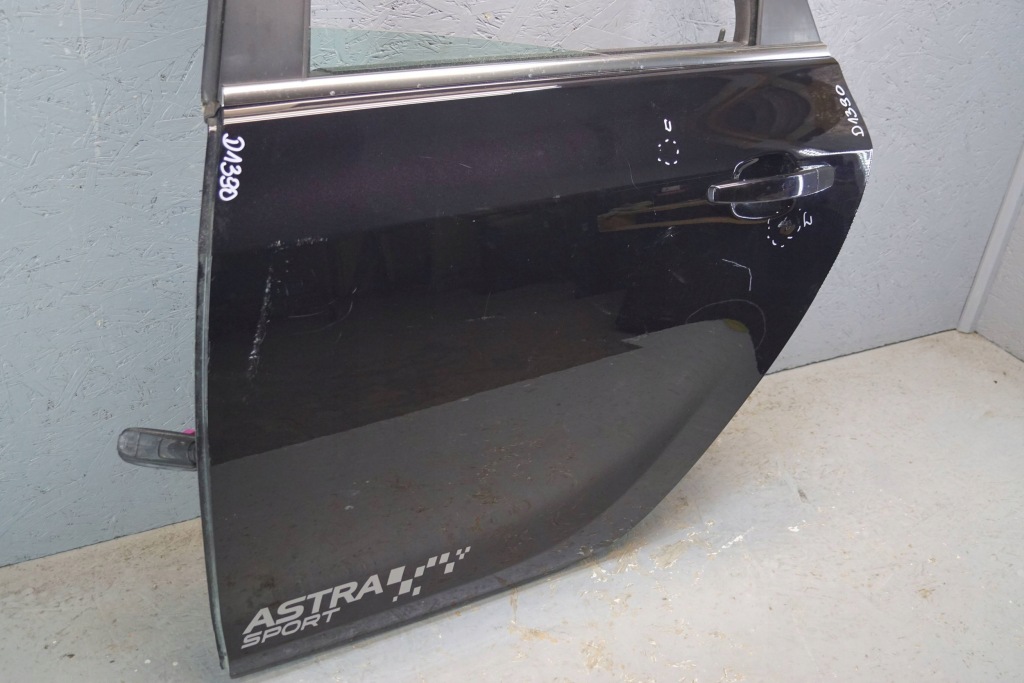 Opel astra iv j дверь левый задний  d1390 Оригинал