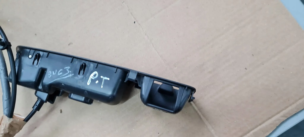 фото №13, Q5 80a кнопка трос открывания сиденье правый задняя 80a880c22