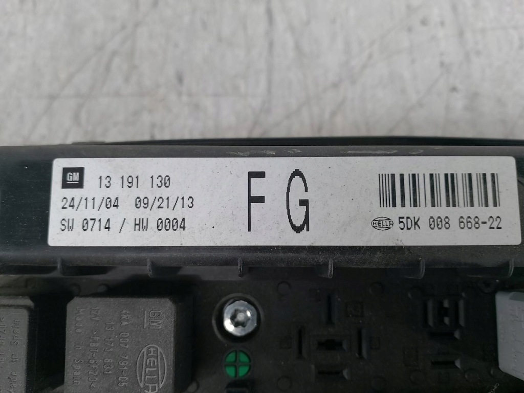 Коробка запобіжників opel astra h 13191130 5dk008668-22 743381 1534937 Київ