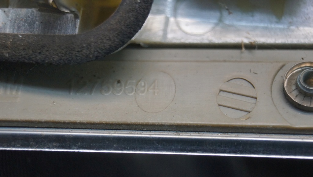 фото №16, Свет стоп cadillac bls sedan 12759594