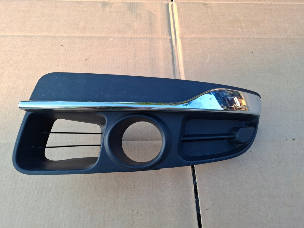 фото №1, Решётка бампера renault laguna iii lift оригинал