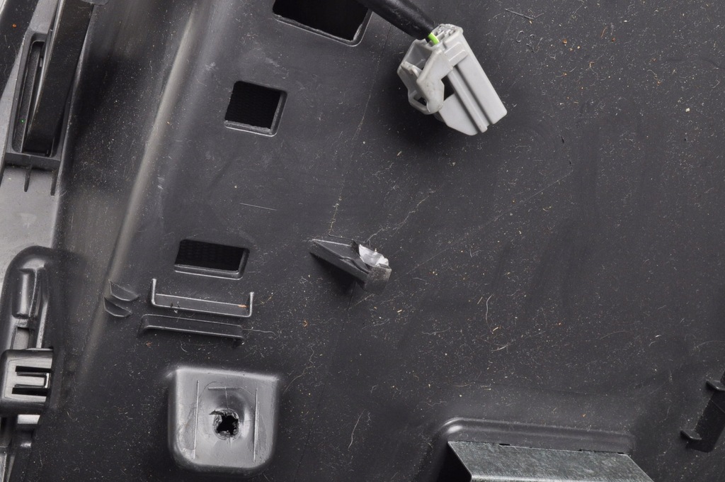 фото №8, Volvo s60 ii v60 бардачок пассажира 30755651 europa