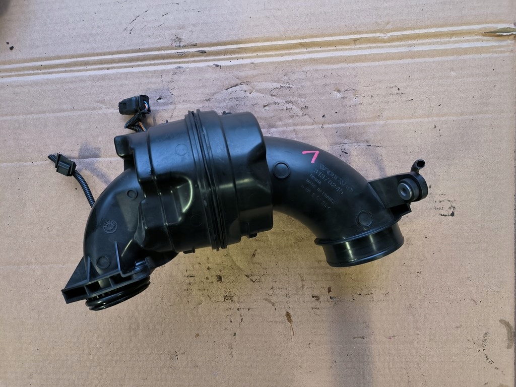 фото №1, Volvo xc60 xc90 v90 2.0 tb труба резонатор повітря 31370245