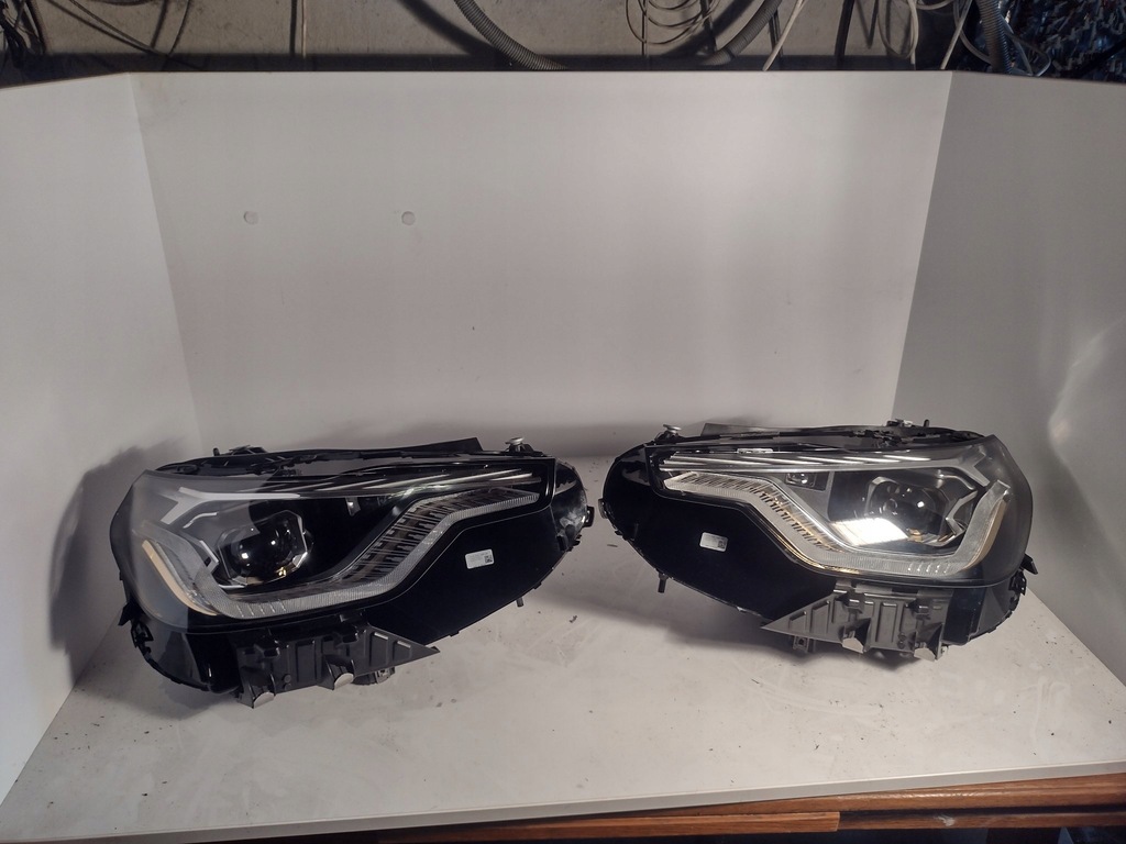 фото №1, Bmw 2 g42 лампы gold комплект левая правая