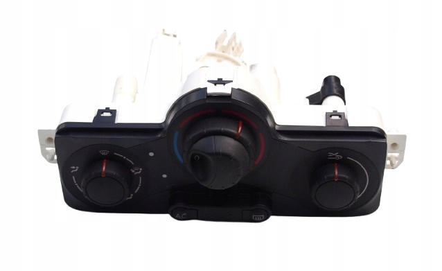 фото №1, Панель обдув кондиционера renault clio iii 3 030967w 69590001 69597003
