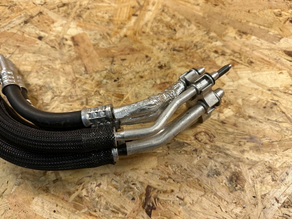 фото №7, Wąż шланг труба кондиционера tesla model 3 1626701-00-d 2017-