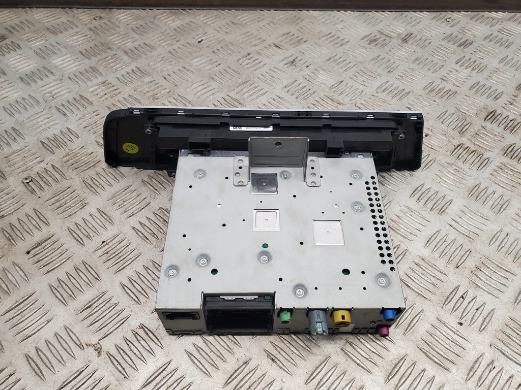 фото №5, Audi a6 s6 c7 4g 4g0035746b с передний автомагнитола