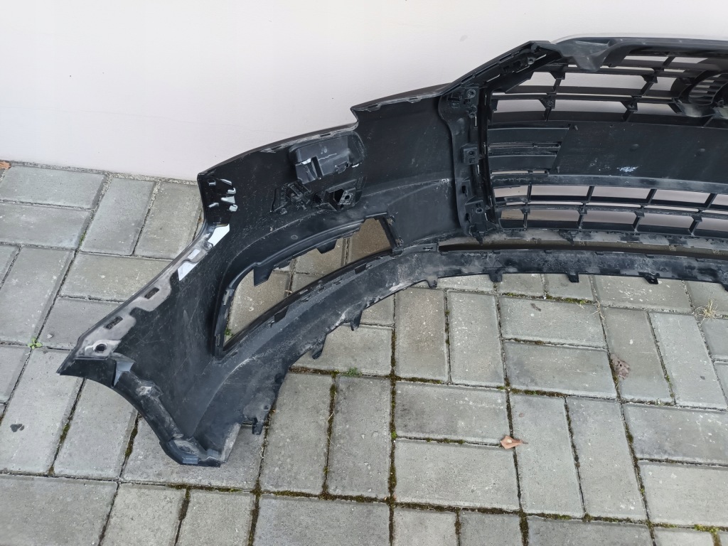 Бампер передній audi a3 8v5 sedan lift перед Зі Шроту