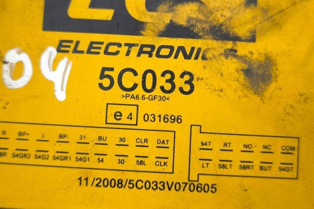 фото №7, Модуль фаркоп буксировочный chrysler grand voyager v rt 5c033 2.8l дизель